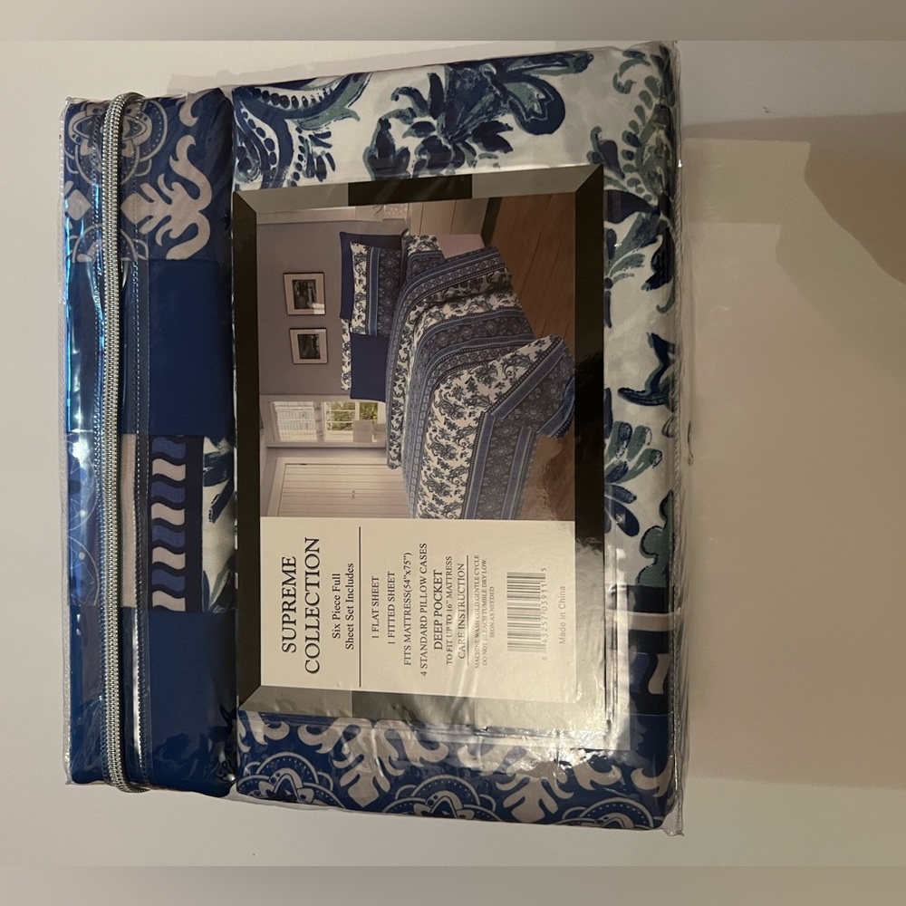 6 pieces supreme collection of bedsheet set